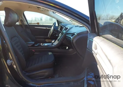 2014 Ford Fusion Se z USA, uszkodzony, nr VIN 3FA6P0HDXER355543